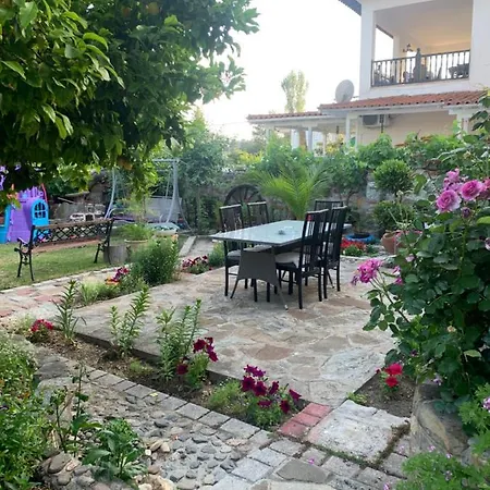 House With Garden